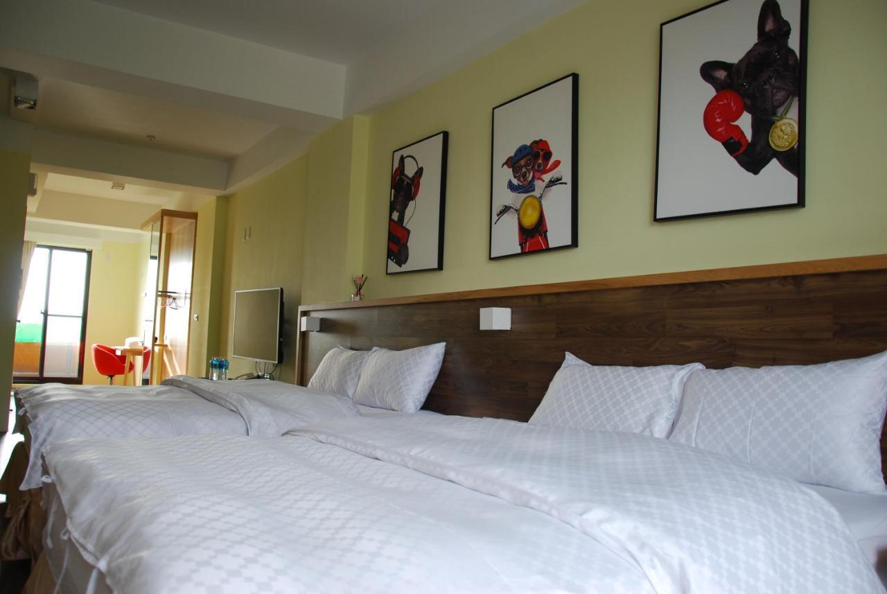 Sunny Sky Homestay Yujing Екстериор снимка