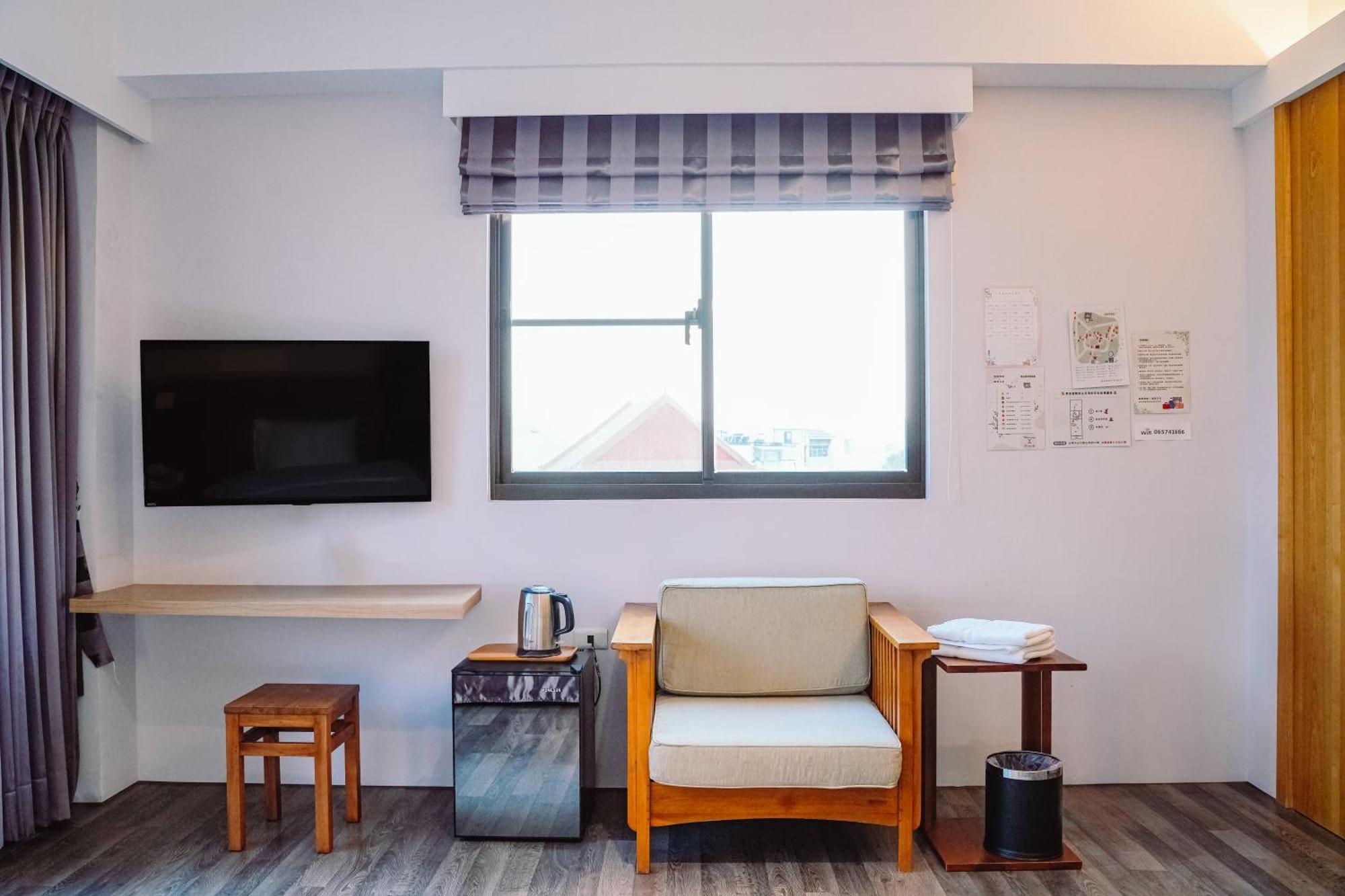 Sunny Sky Homestay Yujing Екстериор снимка