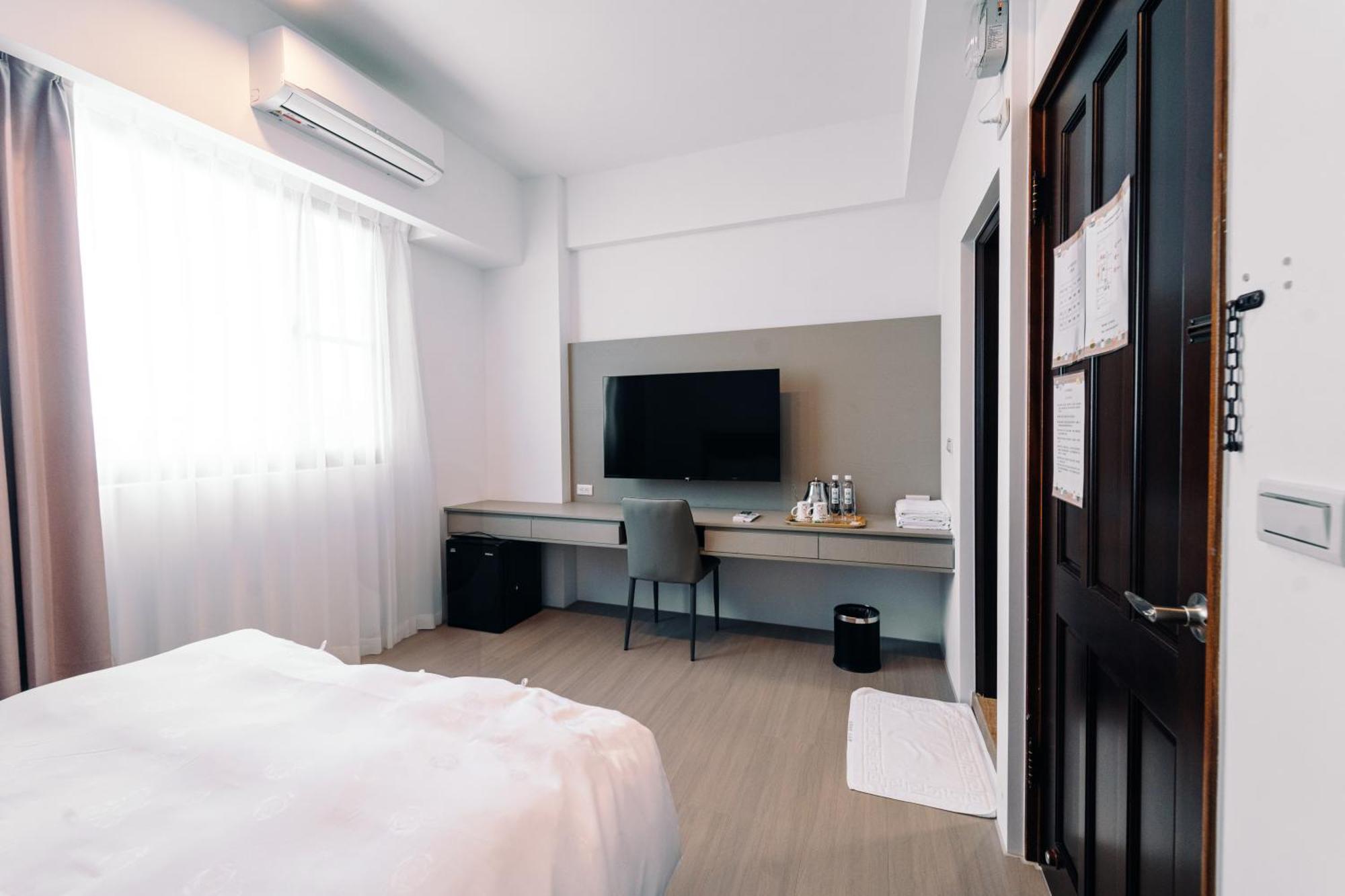 Sunny Sky Homestay Yujing Екстериор снимка