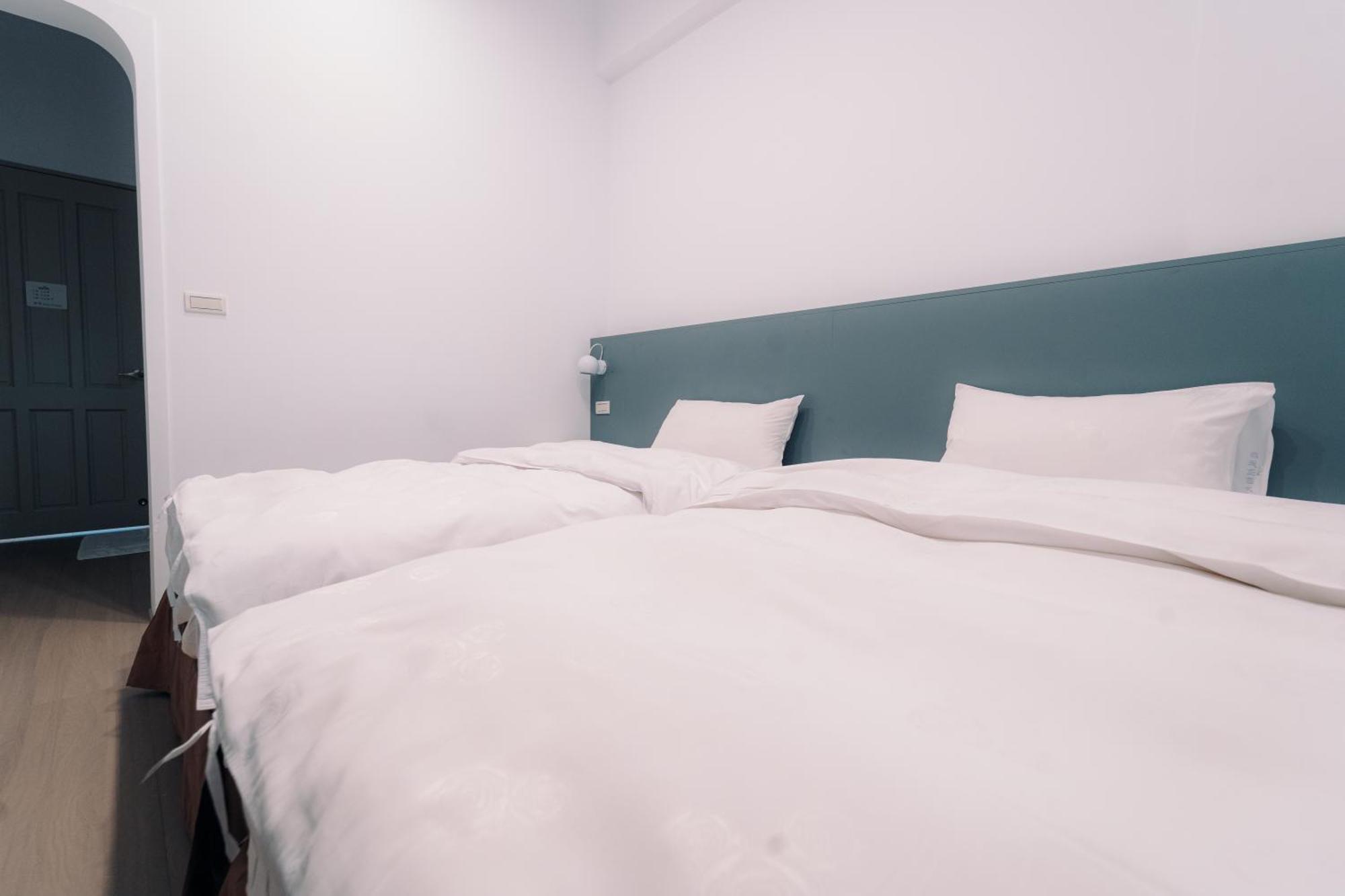Sunny Sky Homestay Yujing Екстериор снимка